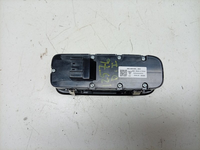 Recambio de mando elevalunas delantero izquierdo para porsche macan (xab) 4 electric (xabbb1, xabfd1) referencia OEM IAM  95C959