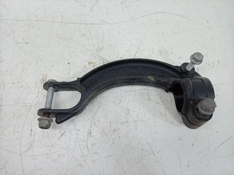 Recambio de soporte brazo suspension delantero derecho para porsche macan (typ ) referencia OEM IAM  202300G 