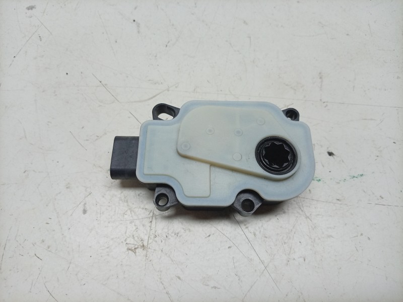 Recambio de servomotor para porsche macan (xab) 4 electric (xabbb1, xabfd1) referencia OEM IAM  95C965501G 