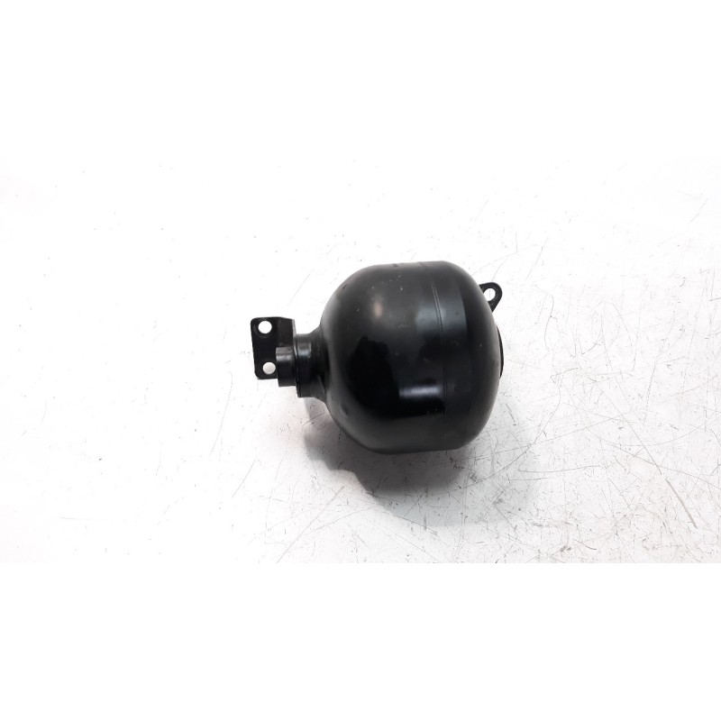 Recambio de acumulador central amortiguacion para mercedes-benz clase cl (w215) coupe 5.0 v8 24v cat referencia OEM IAM 22032701