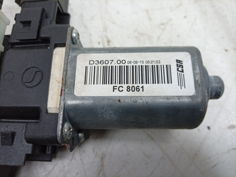 Recambio de elevalunas delantero izquierdo para jaguar xj (x351) 3.0 sdv6 referencia OEM IAM  C2D31416 