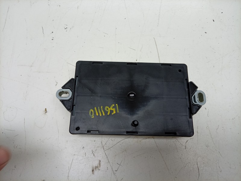 Recambio de caja reles / fusibles para jaguar xj (x351) 3.0 sdv6 referencia OEM IAM  CPLA14Q073AA 