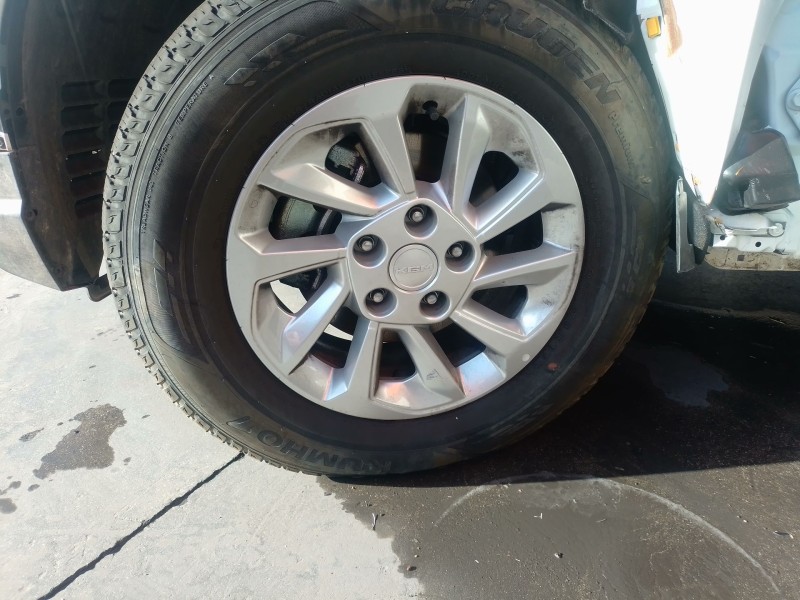Recambio de llanta para kg mobility rexton referencia OEM IAM   