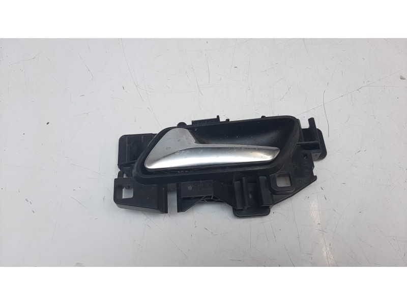 Recambio de maneta interior delantera izquierda para peugeot rifter 1.5 blue-hdi fap referencia OEM IAM 98182873VV  