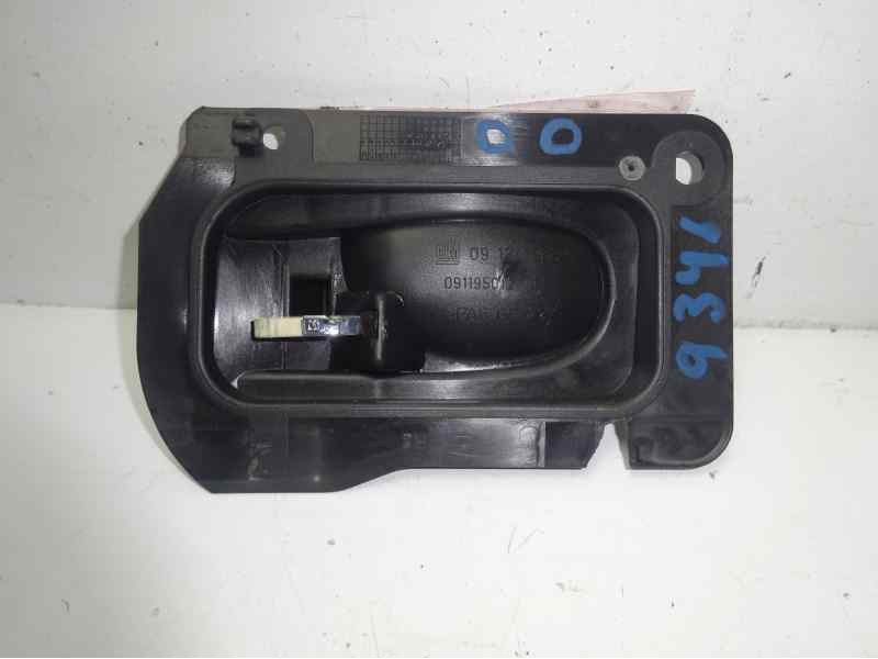 Recambio de maneta interior delantera derecha para opel vectra b berlina 2.0 dti referencia OEM IAM 09134968  