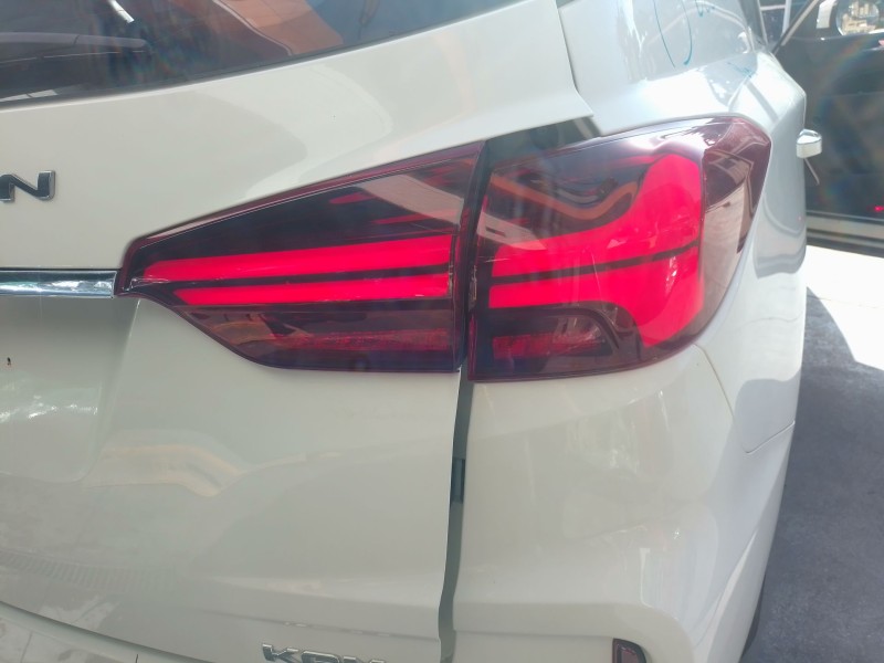 Recambio de piloto trasero derecho interior para kg mobility rexton referencia OEM IAM   