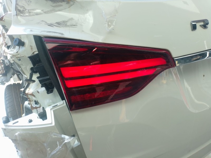 Recambio de piloto trasero izquierdo interior para kg mobility rexton referencia OEM IAM   