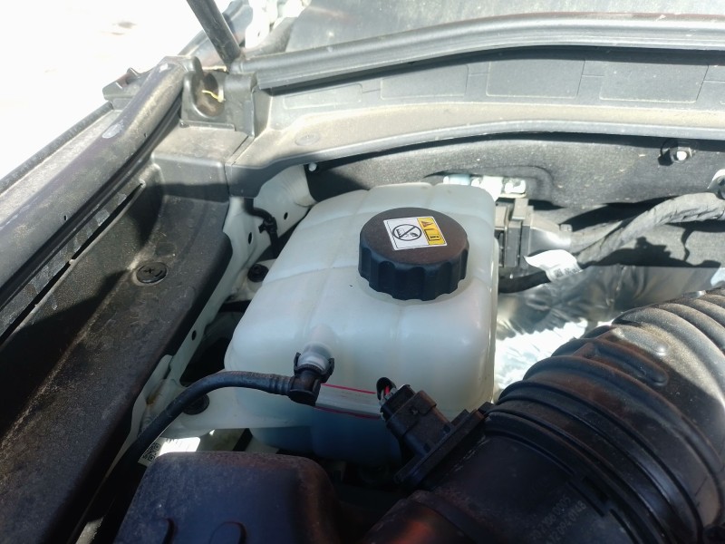 Recambio de deposito expansion para kg mobility rexton referencia OEM IAM   