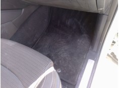 Recambio de juego alfombrillas para kg mobility rexton referencia OEM IAM  8100308181911  2