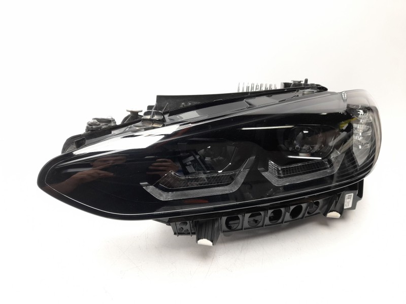 Recambio de faro izquierdo para bmw i4 edrive 40 referencia OEM IAM  63118084885 