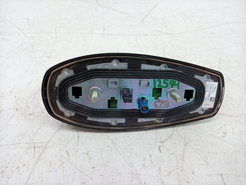 Recambio de antena para jaguar xj (x351) 3.0 sdv6 referencia OEM IAM   