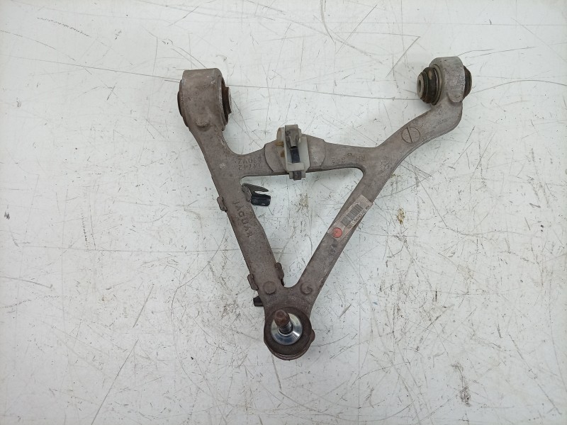 Recambio de brazo suspension superior trasero derecho para jaguar xj (x351) 3.0 sdv6 referencia OEM IAM  8W835K742AE 