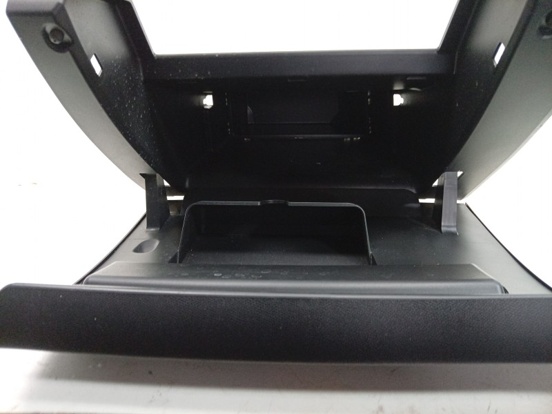 Recambio de guantera para citroën c4 x 1.2 hybrid 136 136 ch gasolina/eléctrico (2024) referencia OEM IAM  98307355ZD 