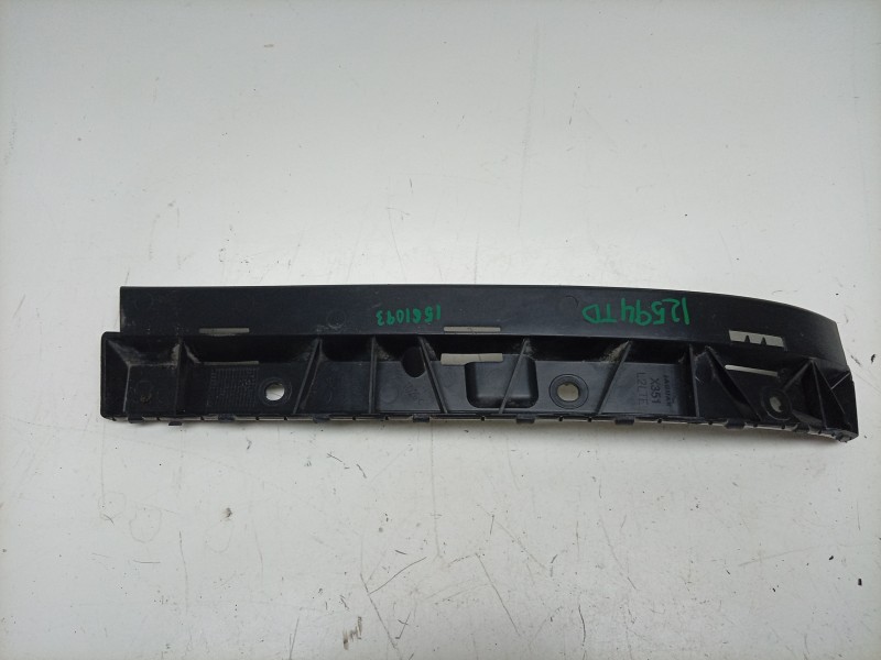 Recambio de soporte paragolpes trasero para jaguar xj (x351) 3.0 sdv6 referencia OEM IAM  AW9317B930 