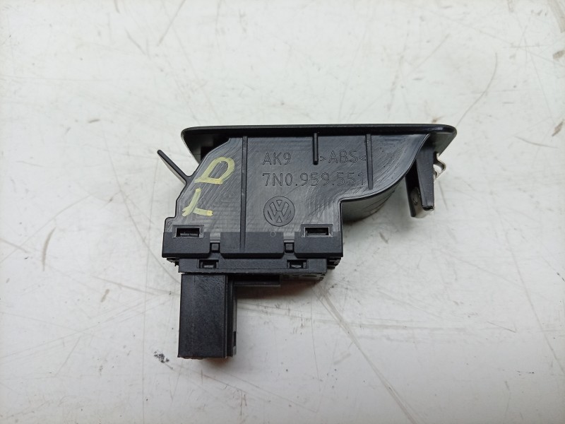 Recambio de mando elevalunas trasero derecho para seat alhambra (710, 711) 2.0 tdi referencia OEM IAM  7N0959551 