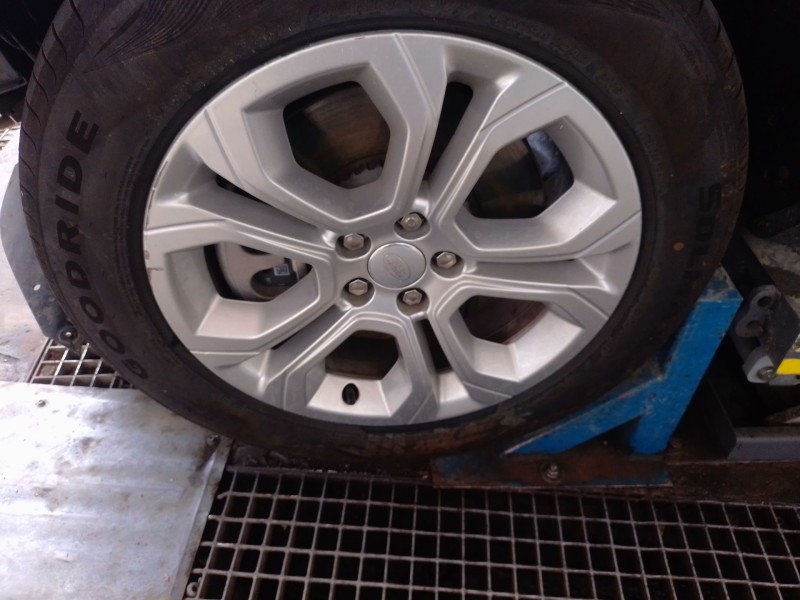 Recambio de llanta para land rover range rover evoque (l551) 2.0 d165 referencia OEM IAM   