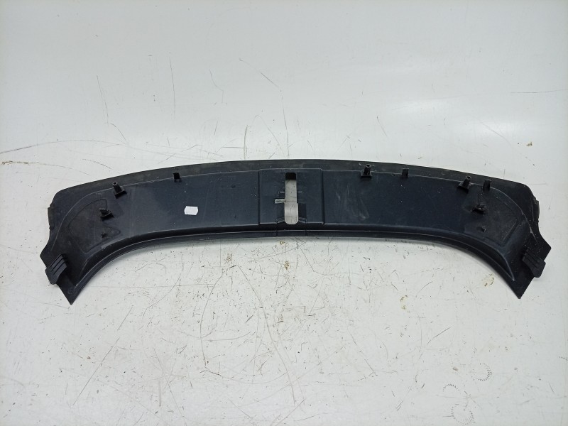Recambio de moldura para porsche macan (xab) 4 electric (xabbb1, xabfd1) referencia OEM IAM  95C863475 