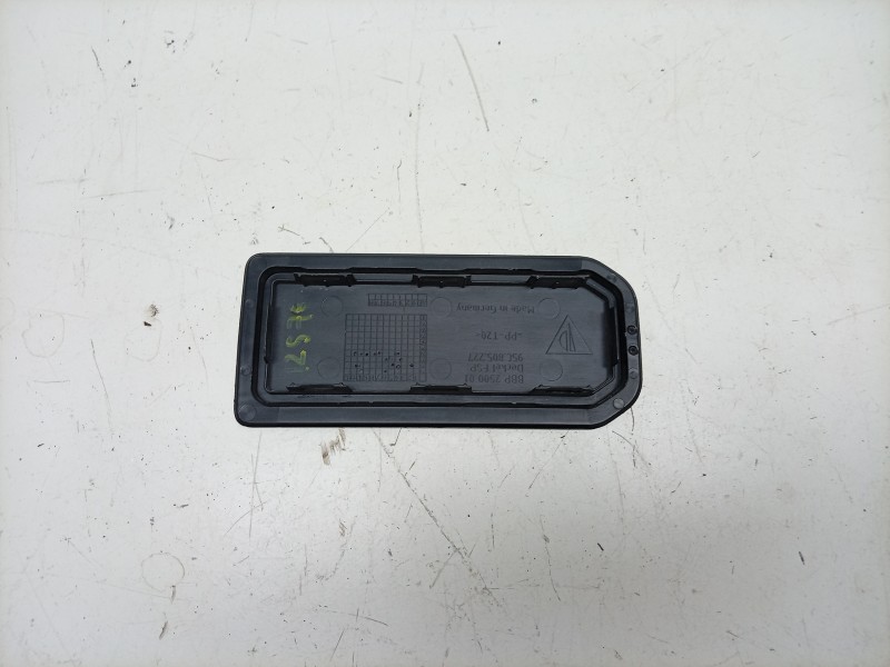 Recambio de moldura para porsche macan (xab) 4 electric (xabbb1, xabfd1) referencia OEM IAM  95C805227 