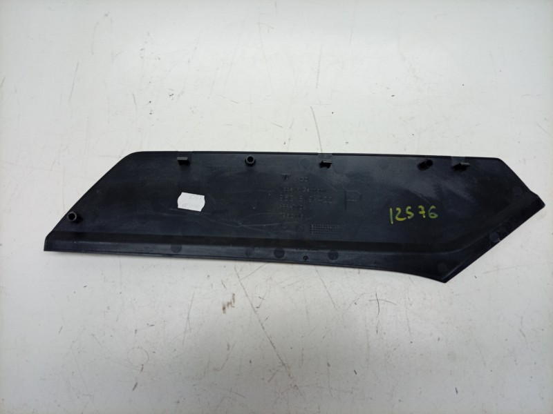 Recambio de moldura para porsche macan (xab) 4 electric (xabbb1, xabfd1) referencia OEM IAM  95C819422 
