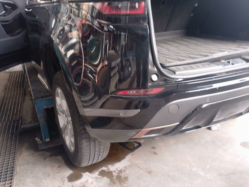Recambio de paragolpes trasero para land rover range rover evoque (l551) 2.0 d165 referencia OEM IAM   