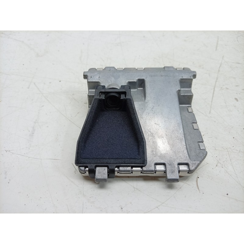 Recambio de camara vision frontal para mercedes-benz clase c (w204) coupe 2.1 cdi cat referencia OEM IAM 2840096125300 A00090503