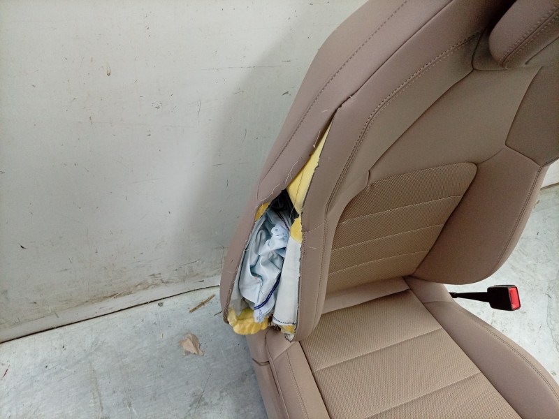 Recambio de asiento delantero derecho para porsche macan (xab) 4 electric (xabbb1, xabfd1) referencia OEM IAM  95B881046 