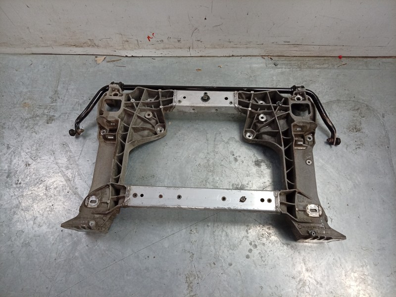 Recambio de puente delantero para aston martin rapide 5.9 v12 cat referencia OEM IAM  4G435019AG 