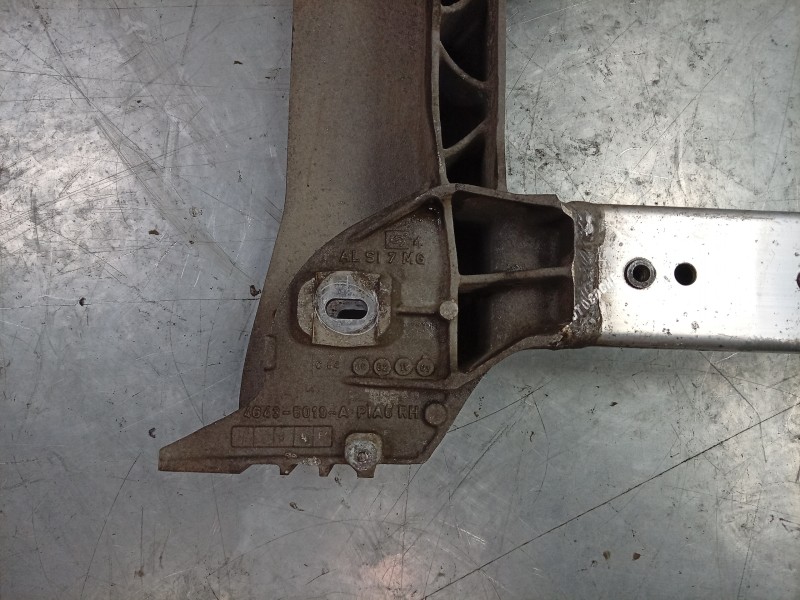 Recambio de puente delantero para aston martin rapide 5.9 v12 cat referencia OEM IAM  4G435019AG 