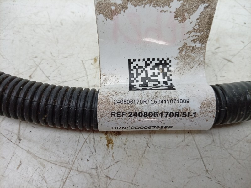 Recambio de cable para renault 4 e-tech 120 referencia OEM IAM  240806170R 