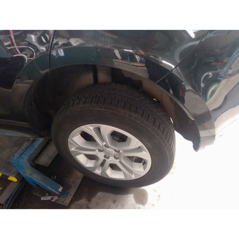 Recambio de paso rueda trasero izquierdo para land rover range rover evoque (l551) 2.0 d165 referencia OEM IAM   