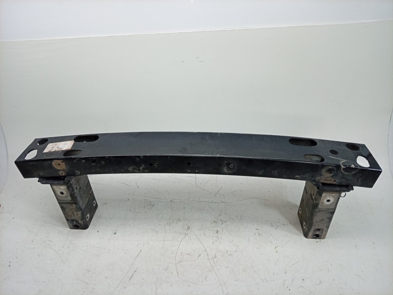 Recambio de refuerzo paragolpes delantero para jaguar xj (x351) 3.0 sdv6 referencia OEM IAM  C2D24176 