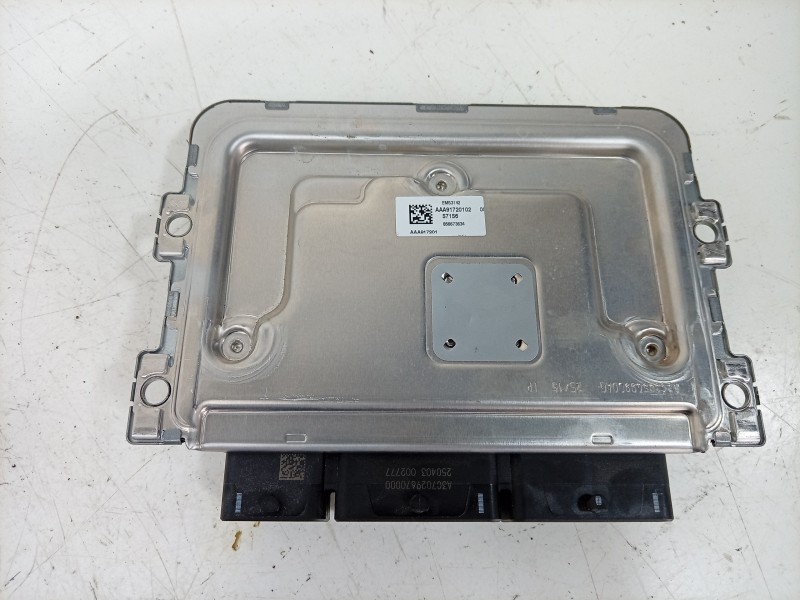 Recambio de centralita motor uce para dacia sandero iii 1.0 tce 90 eco-g referencia OEM IAM A2C38542500 237100796V 
