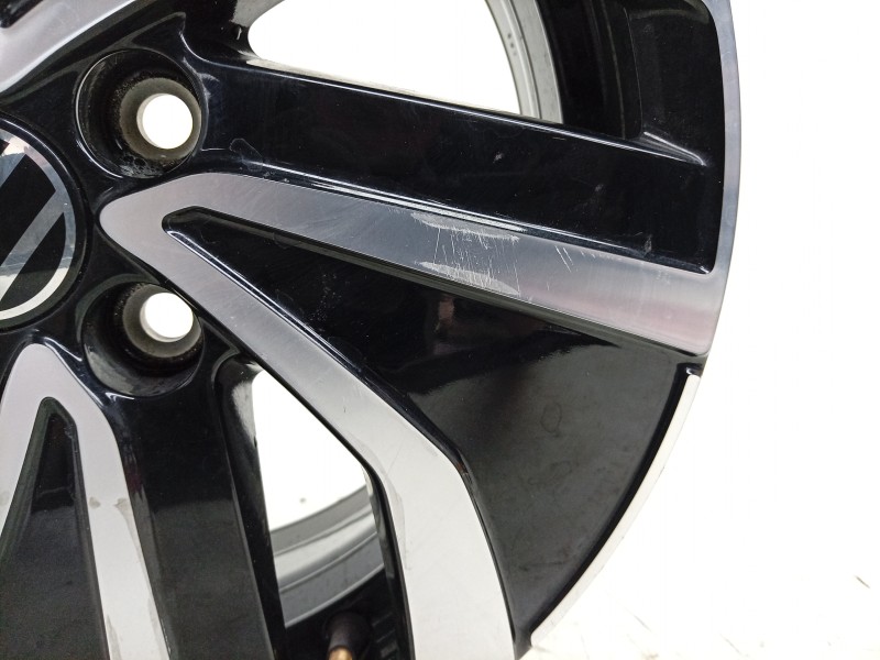 Recambio de llanta para volkswagen polo vi (aw1, bz1, ae1) 1.0 tsi referencia OEM IAM  2G0601025AS 