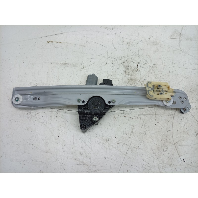 Recambio de elevalunas delantero izquierdo para opel crossland x / crossland (p17, p2qo) 1.2 (75) referencia OEM IAM  39227501 O