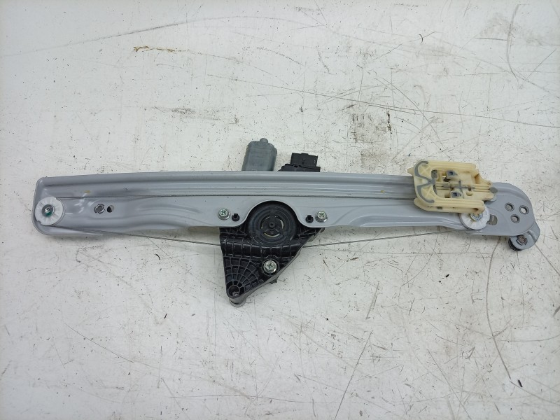 Recambio de elevalunas delantero izquierdo para opel crossland x / crossland (p17, p2qo) 1.2 (75) referencia OEM IAM  39227501 O