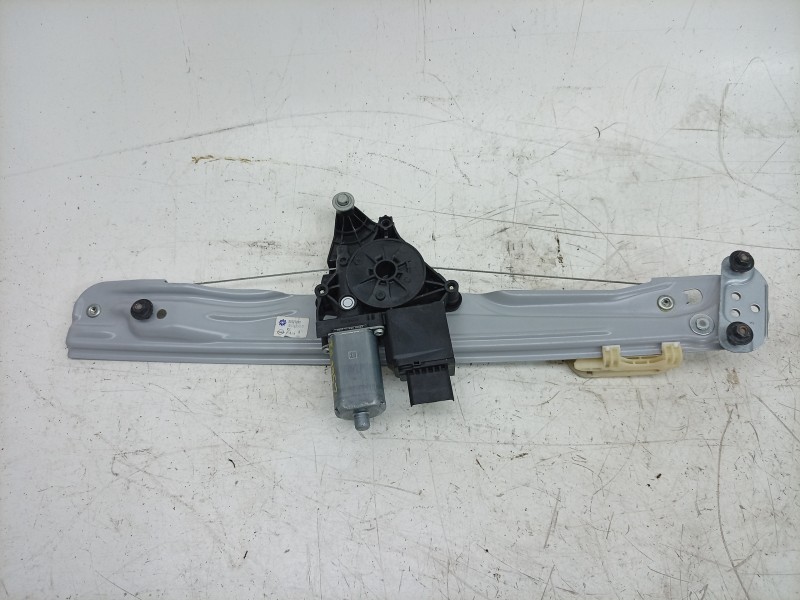 Recambio de elevalunas delantero izquierdo para opel crossland x / crossland (p17, p2qo) 1.2 (75) referencia OEM IAM  39227501 O