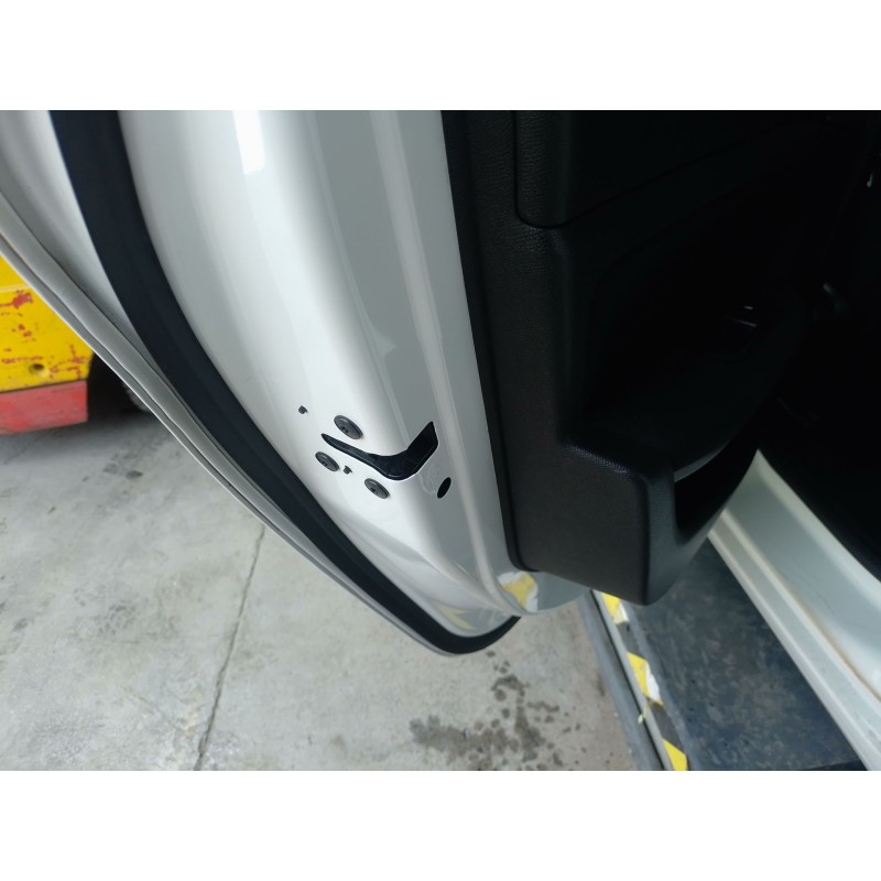 Recambio de cerradura puerta trasera izquierda para peugeot 308 ii (lb_, lp_, lw_, lh_, l3_) 1.5 bluehdi 130 referencia OEM IAM 