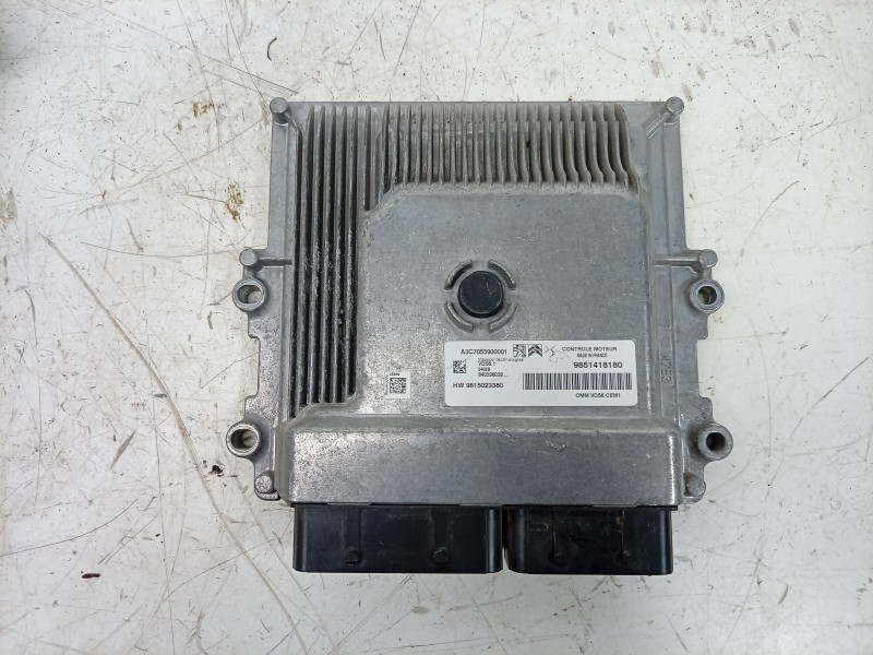 Recambio de centralita motor uce para opel crossland x / crossland (p17, p2qo) 1.2 (75) referencia OEM IAM A3C7055900001 9851418