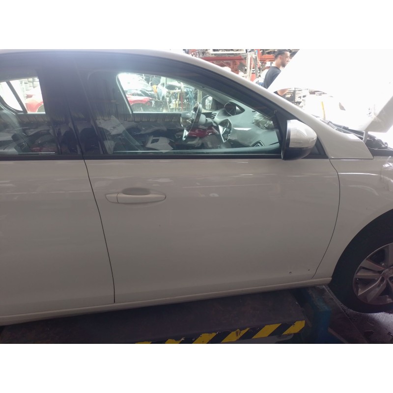 Recambio de puerta delantera derecha para peugeot 308 ii (lb_, lp_, lw_, lh_, l3_) 1.5 bluehdi 130 referencia OEM IAM   