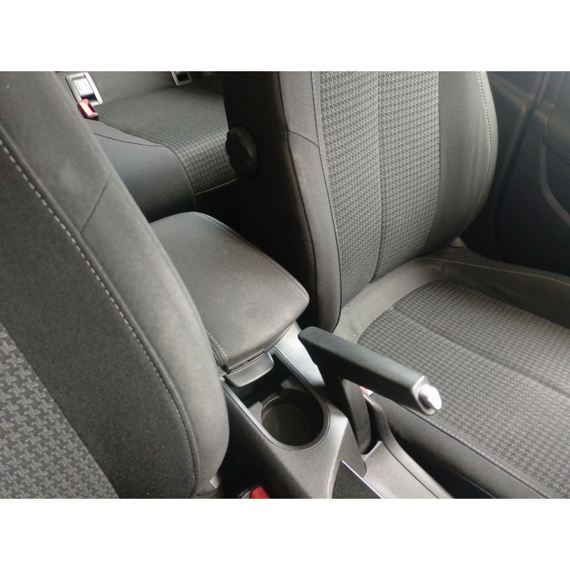 Recambio de apoyabrazos central para peugeot 308 ii (lb_, lp_, lw_, lh_, l3_) 1.5 bluehdi 130 referencia OEM IAM   