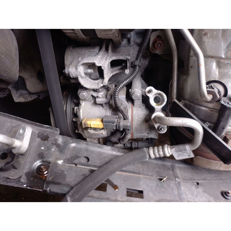 Recambio de compresor aire acondicionado para peugeot 308 ii (lb_, lp_, lw_, lh_, l3_) 1.5 bluehdi 130 referencia OEM IAM   