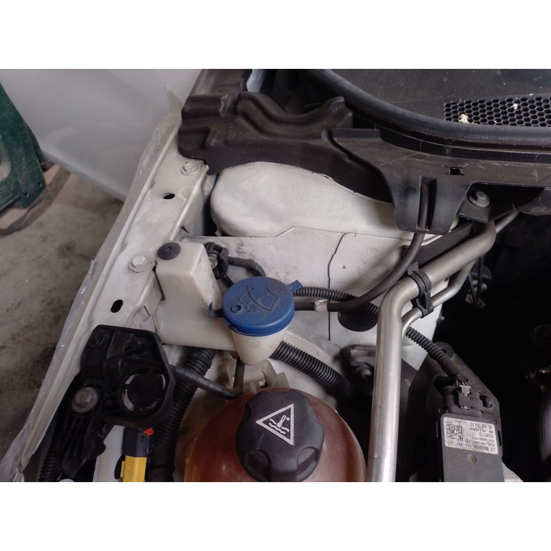 Recambio de deposito limpia para peugeot 308 ii (lb_, lp_, lw_, lh_, l3_) 1.5 bluehdi 130 referencia OEM IAM   