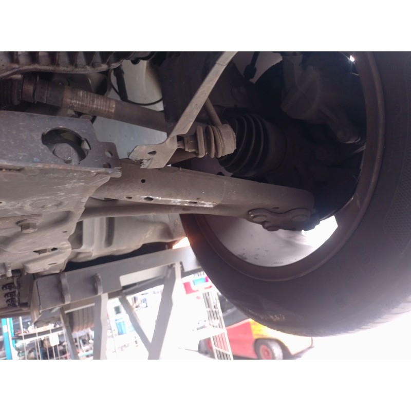 Recambio de brazo suspension inferior delantero izquierdo para peugeot 308 ii (lb_, lp_, lw_, lh_, l3_) 1.5 bluehdi 130 referenc