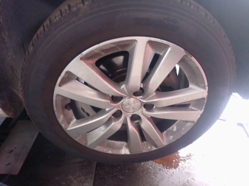 Recambio de llanta para peugeot 308 ii (lb_, lp_, lw_, lh_, l3_) 1.5 bluehdi 130 referencia OEM IAM   