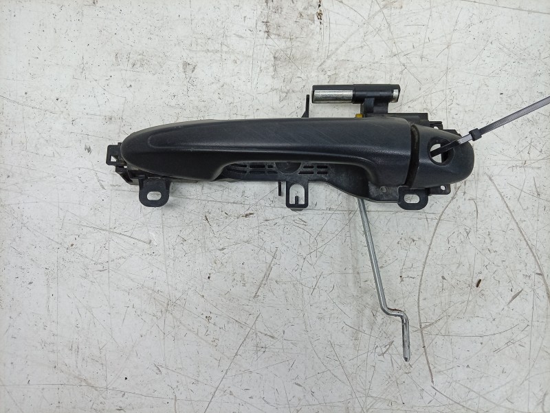 Recambio de maneta exterior delantera izquierda para toyota hilux (gun1) doble cabina dlx 4x4 referencia OEM IAM  692100K250 