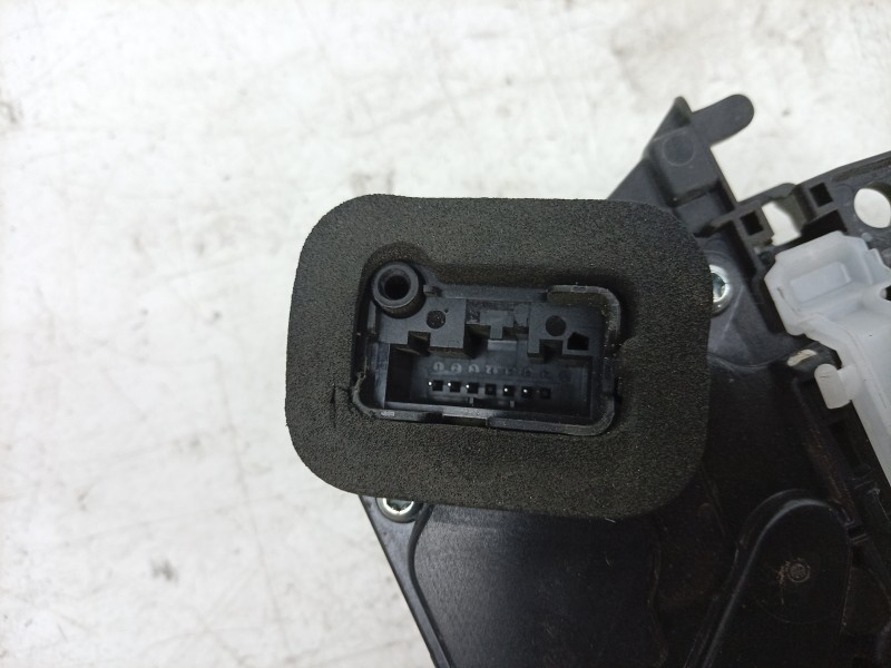Recambio de cerradura puerta delantera izquierda para volkswagen t-roc (a11, d11) 1.0 tsi referencia OEM IAM  5TB837015E 