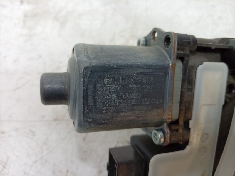 Recambio de elevalunas trasero derecho para volkswagen t-roc (a11, d11) 1.0 tsi referencia OEM IAM 0130822694 2GA839462G 1062381