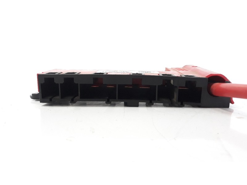 Recambio de caja reles / fusibles para bmw serie 3 lim. (f30) 318d advantage referencia OEM IAM 922775205  