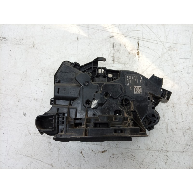 Recambio de cerradura puerta delantera derecha para volkswagen t-roc (a11, d11) 1.0 tsi referencia OEM IAM 5TB837016E 3J1837016 