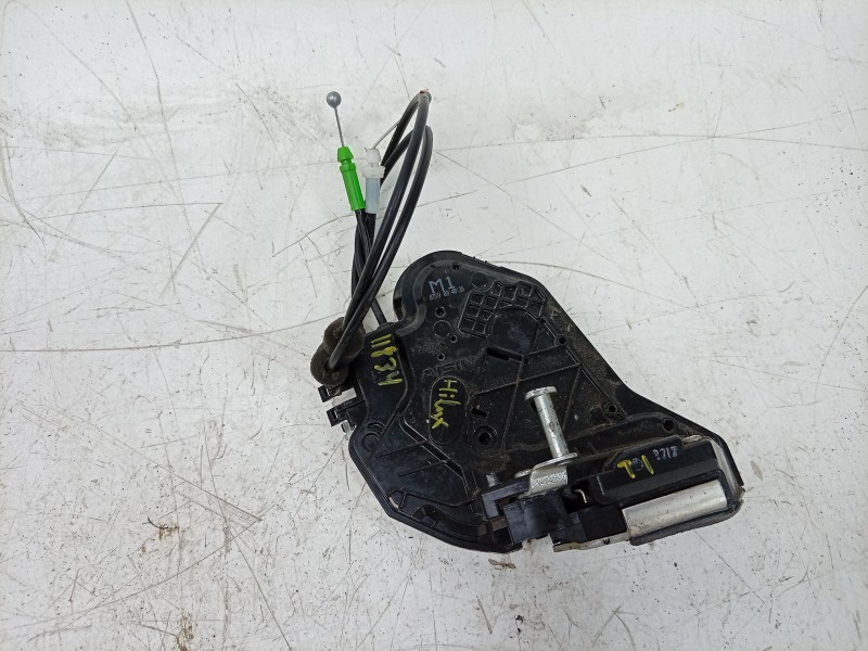 Recambio de cerradura puerta trasera izquierda para toyota hilux (gun1) doble cabina dlx 4x4 referencia OEM IAM  690600K040 